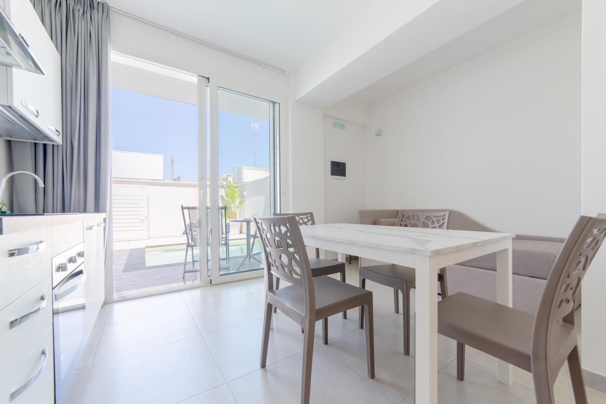 Diva Luxury Suite Торе Сан Джовани Удженто Екстериор снимка