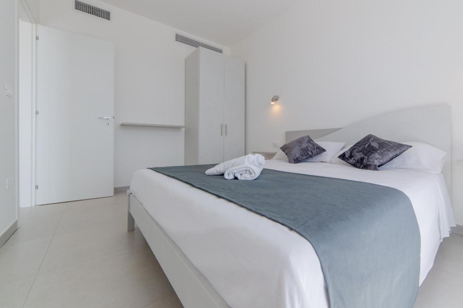Diva Luxury Suite Торе Сан Джовани Удженто Екстериор снимка