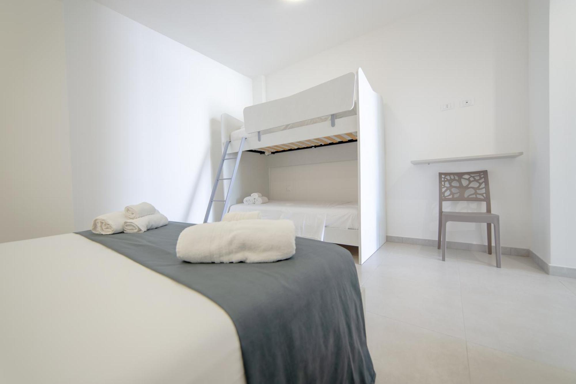 Diva Luxury Suite Торе Сан Джовани Удженто Екстериор снимка