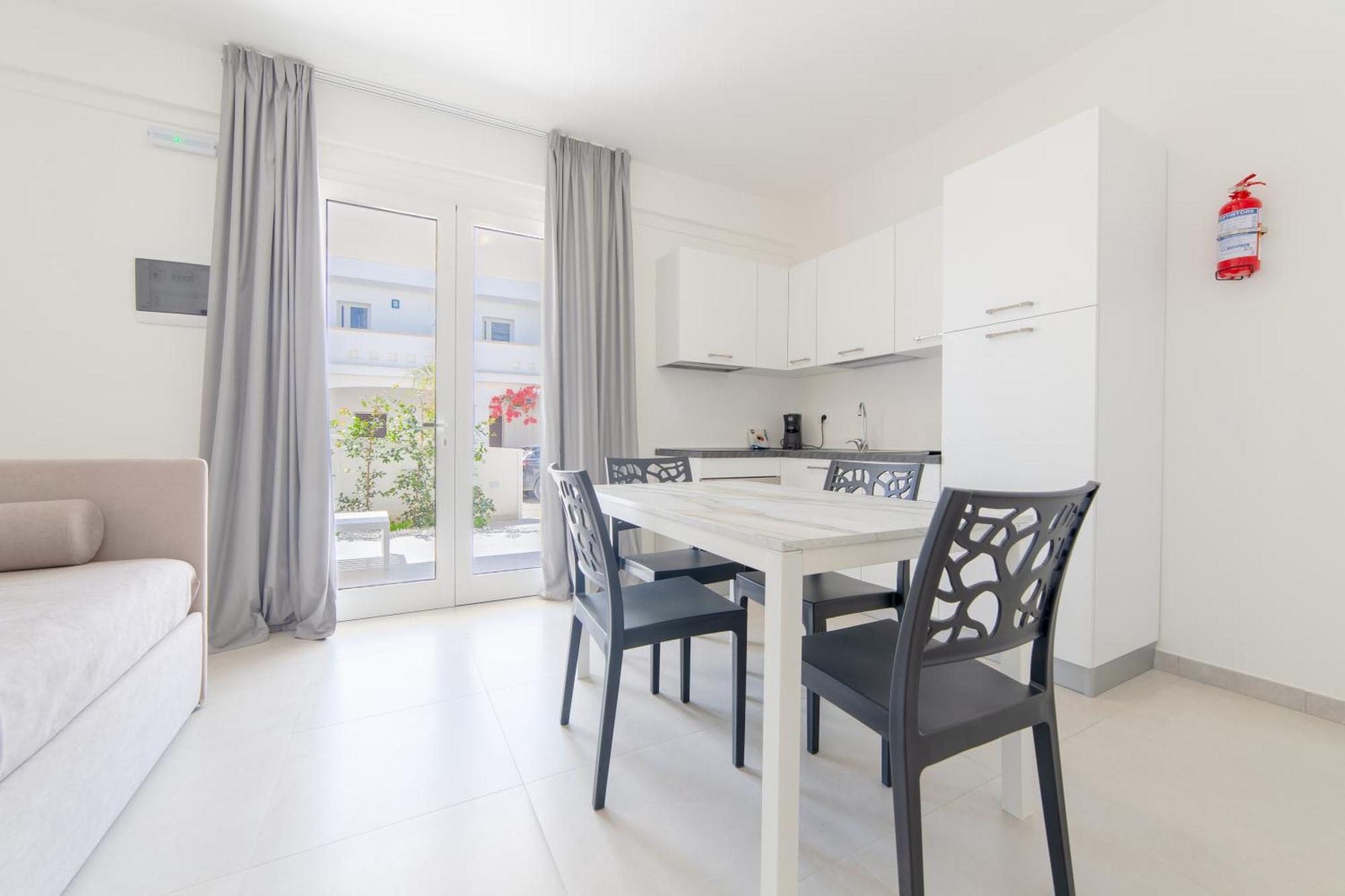 Diva Luxury Suite Торе Сан Джовани Удженто Екстериор снимка