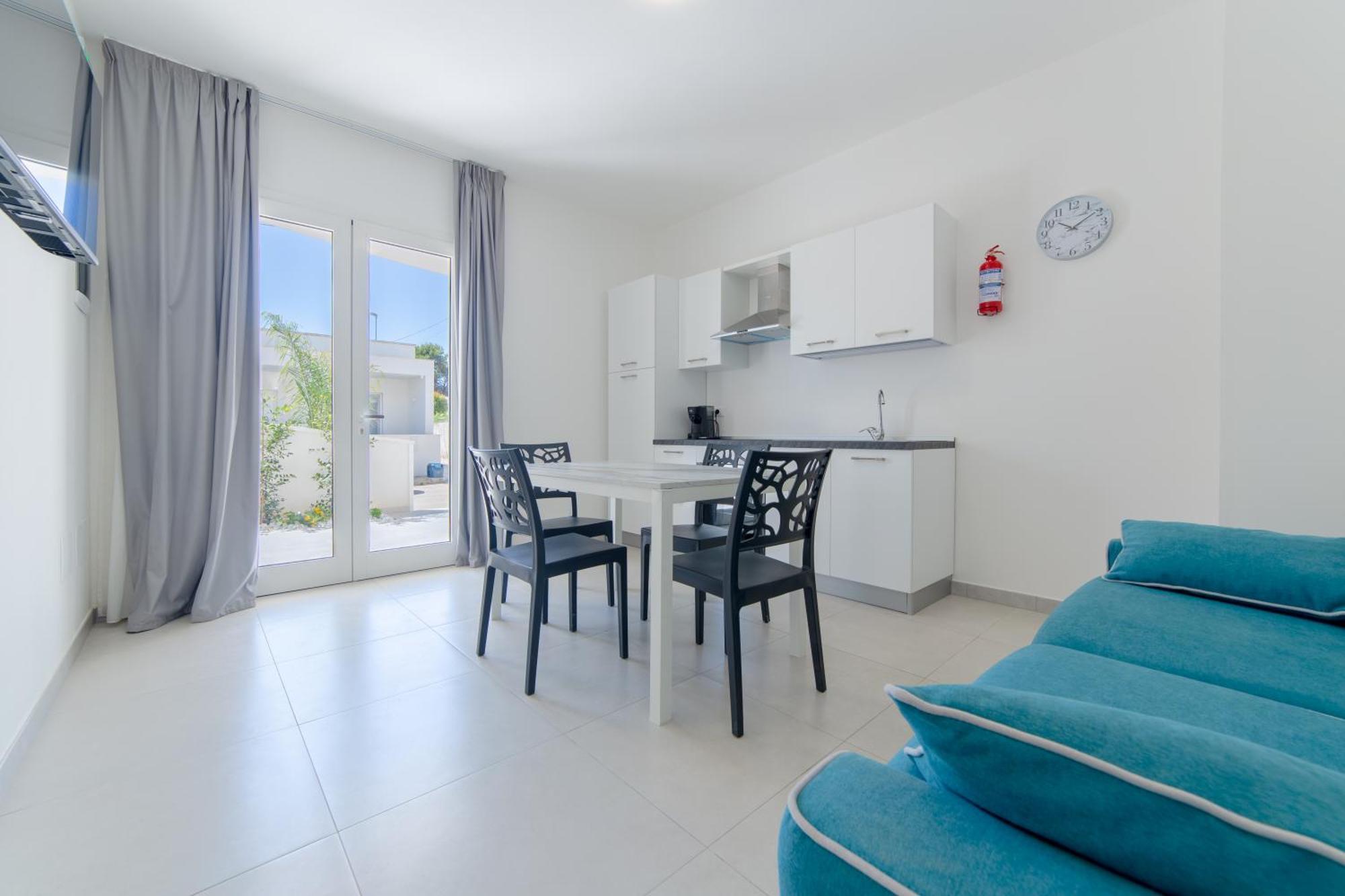 Diva Luxury Suite Торе Сан Джовани Удженто Екстериор снимка