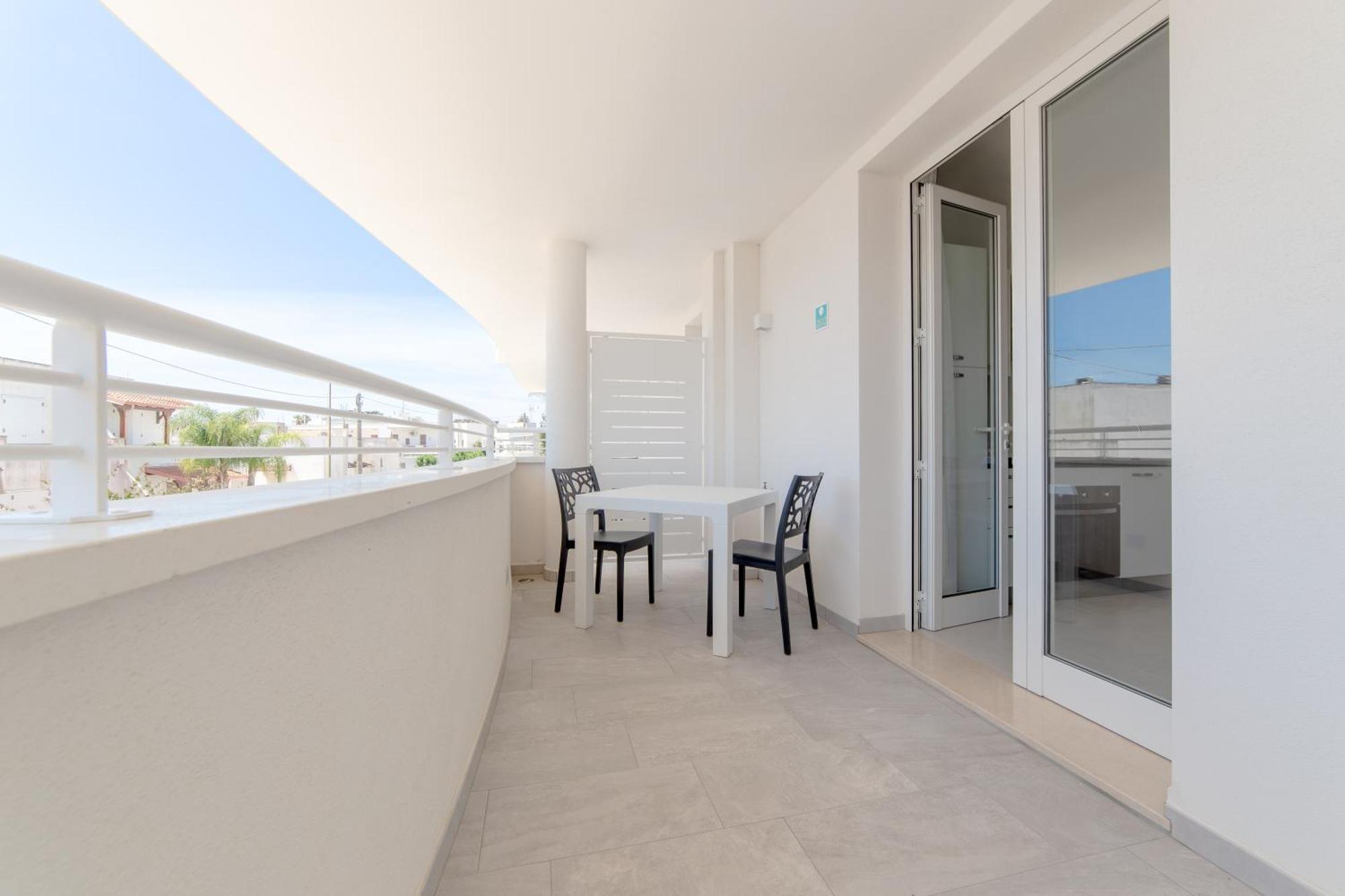 Diva Luxury Suite Торе Сан Джовани Удженто Екстериор снимка