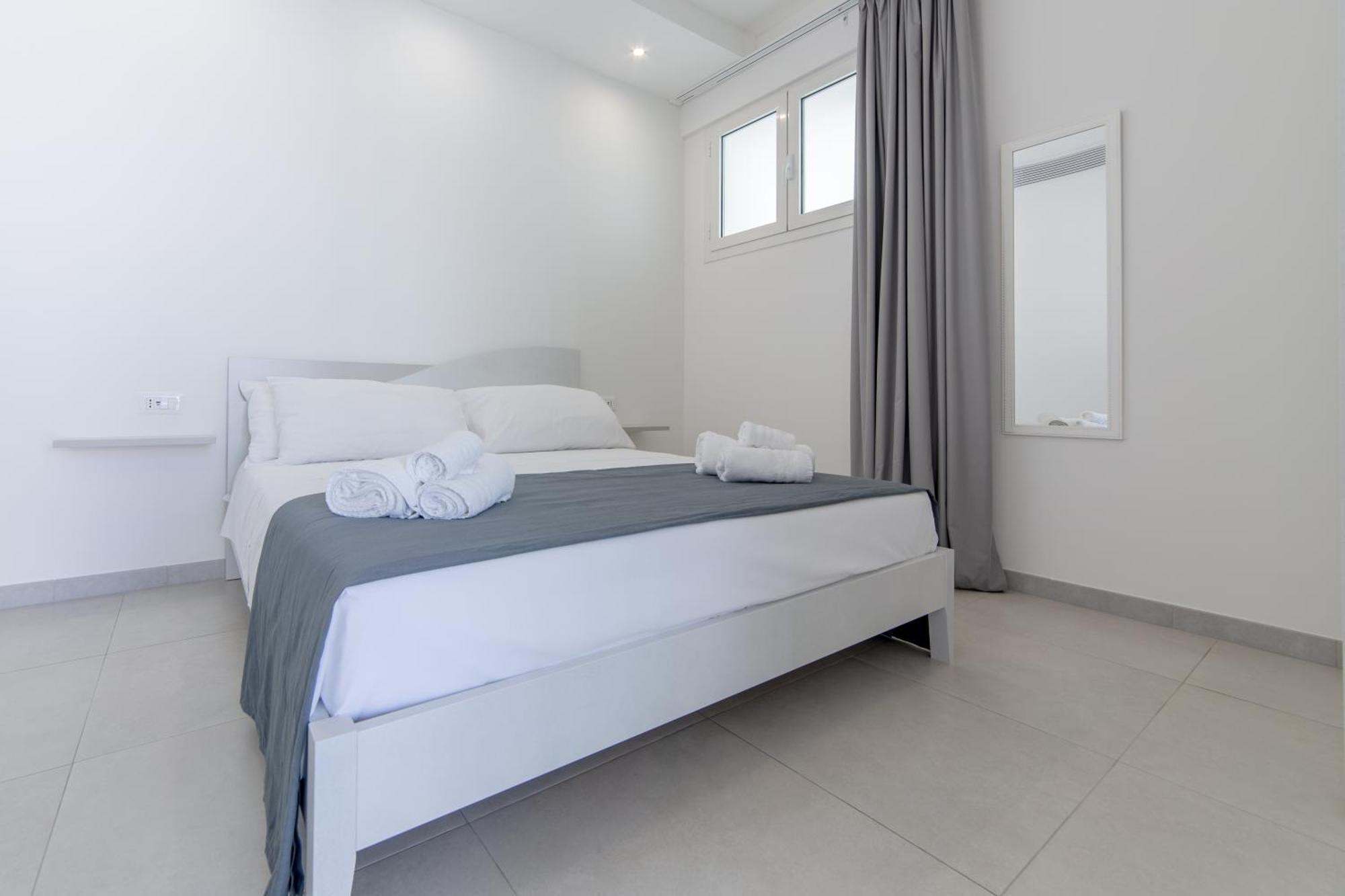 Diva Luxury Suite Торе Сан Джовани Удженто Екстериор снимка
