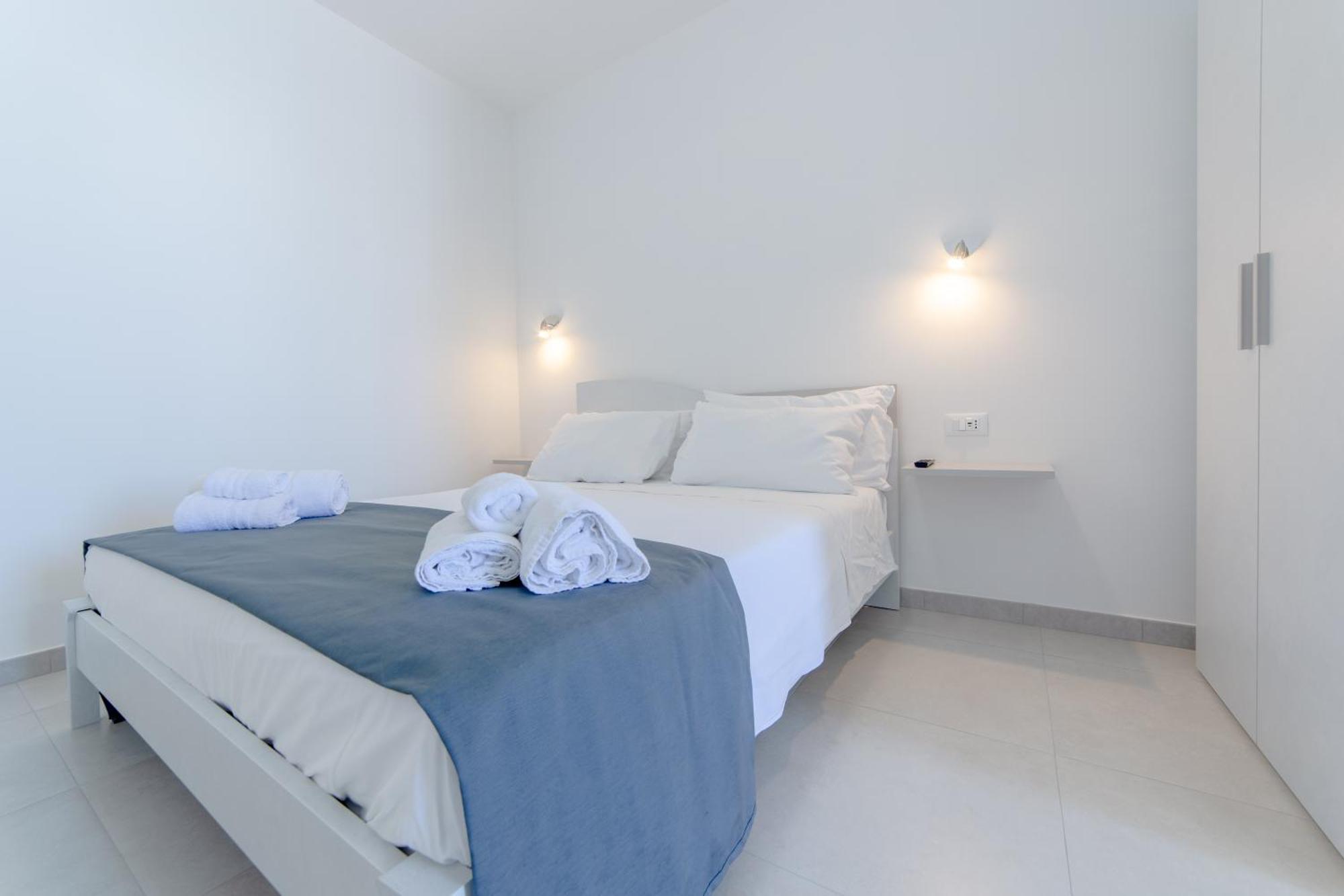 Diva Luxury Suite Торе Сан Джовани Удженто Екстериор снимка