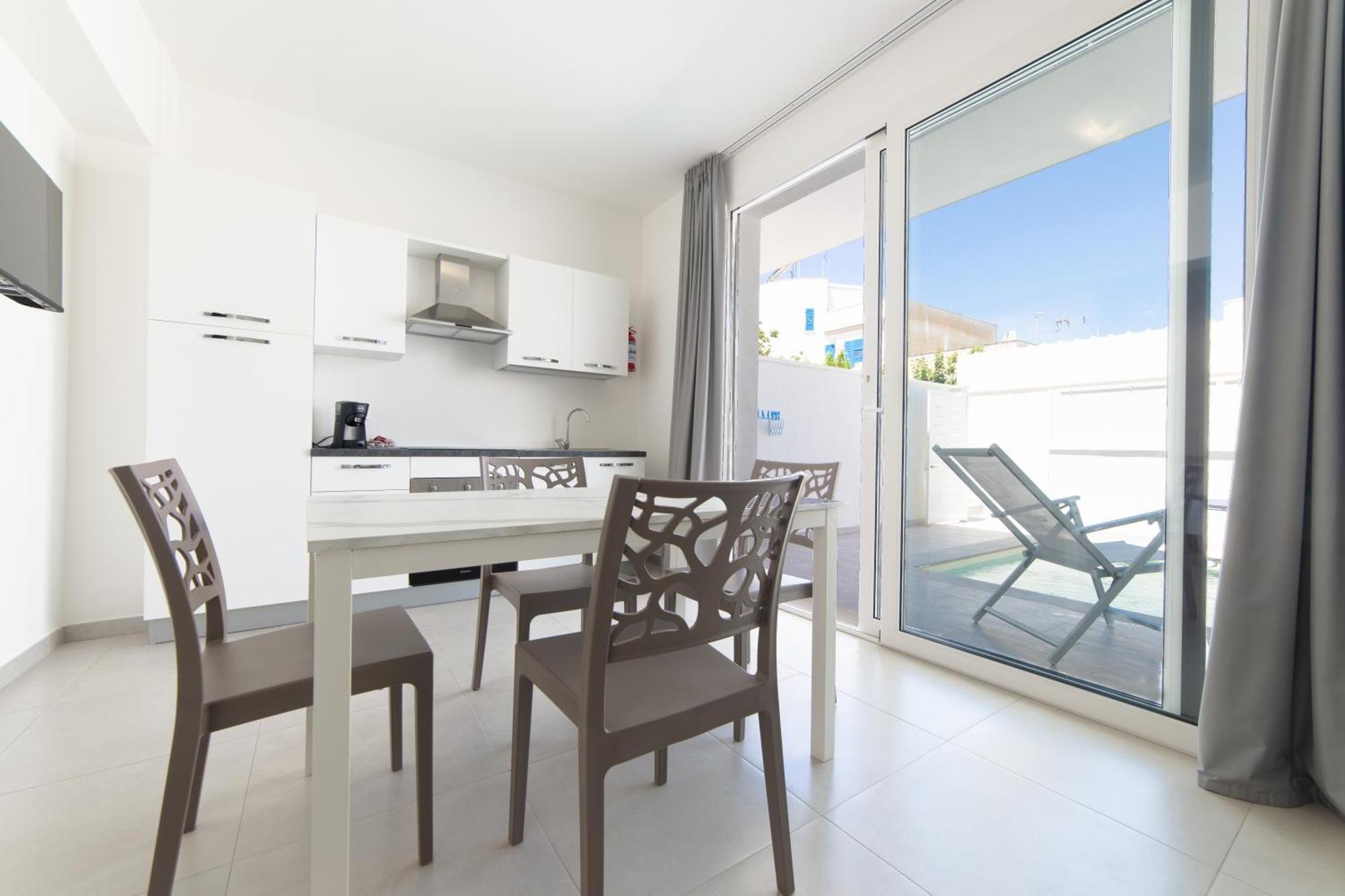 Diva Luxury Suite Торе Сан Джовани Удженто Екстериор снимка