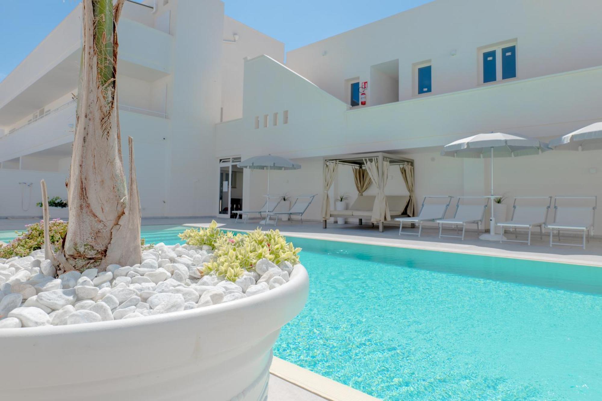 Diva Luxury Suite Торе Сан Джовани Удженто Екстериор снимка