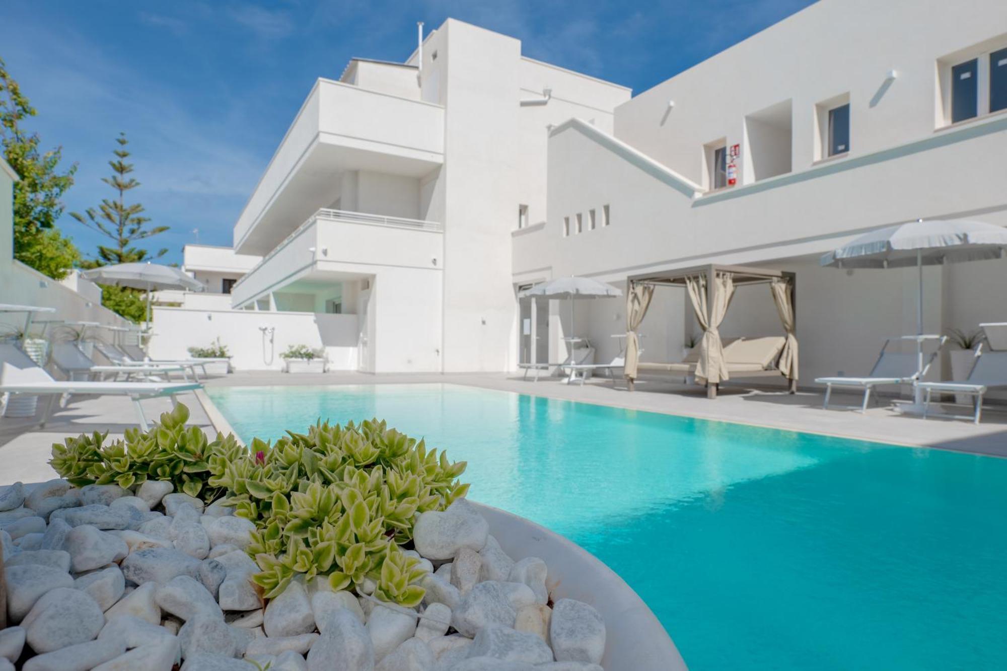 Diva Luxury Suite Торе Сан Джовани Удженто Екстериор снимка